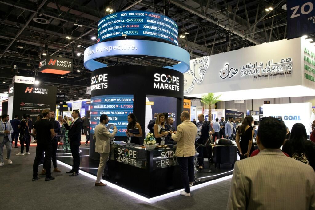 11 big trades of 2025: Bubbles, cockroaches, and a 367% jump